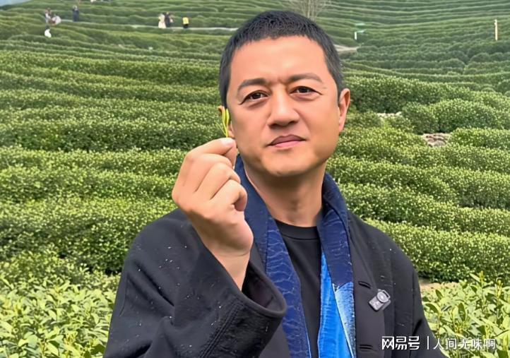 蜘蛛直播登录入口-离婚才3个月，高调谈论再婚的李亚鹏，没给海哈金喜留一丝体面