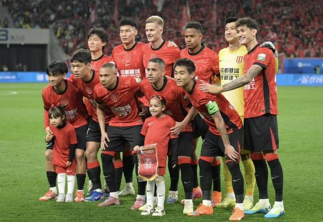 蜘蛛直播官方入口-罗慕洛“神仙球”破门 成都蓉城主场1-0力克青岛海牛