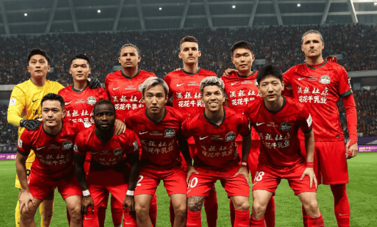 蜘蛛直播官方入口-一场3-0，让蓉城争冠对手诞生：狂轰19球+8轮不败，冲击亚冠资格